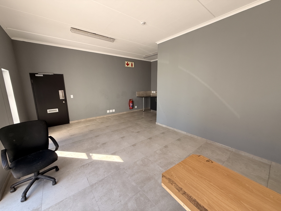 To Let Commercial Property for Rent in Bellville South Industria Western Cape